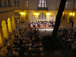 Concerto Nyárestek III.