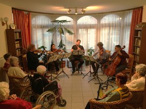 Karácsonyi ráadáskoncerttel és jótékonysági kamarakoncertekkel készül az adventre a Concerto Budapest